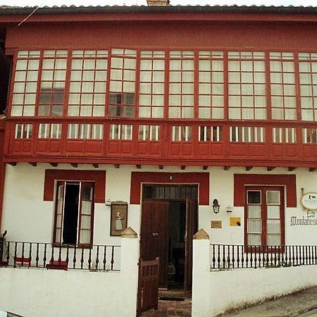 La Montanesuca Hotel Comillas Exterior photo